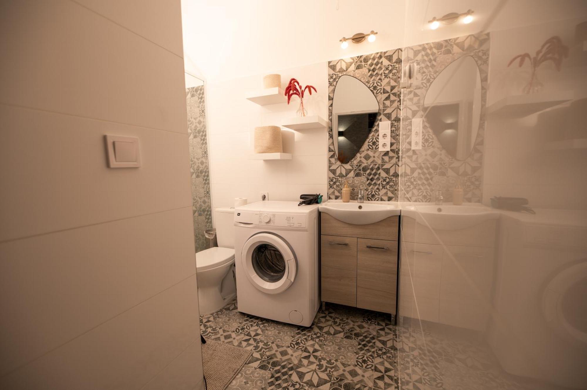 Danube Dwelling Rozsa 99 Apartamento Budapeste Exterior foto